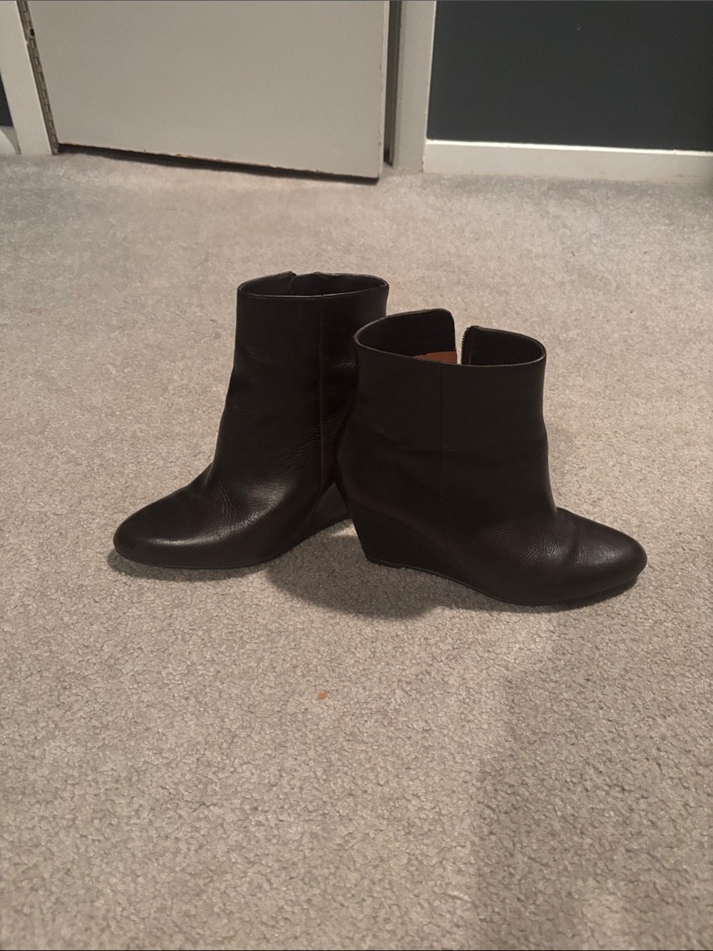 Via Spiga Women’s Black Leather Wedge Ankle Boots Used Twice!!!